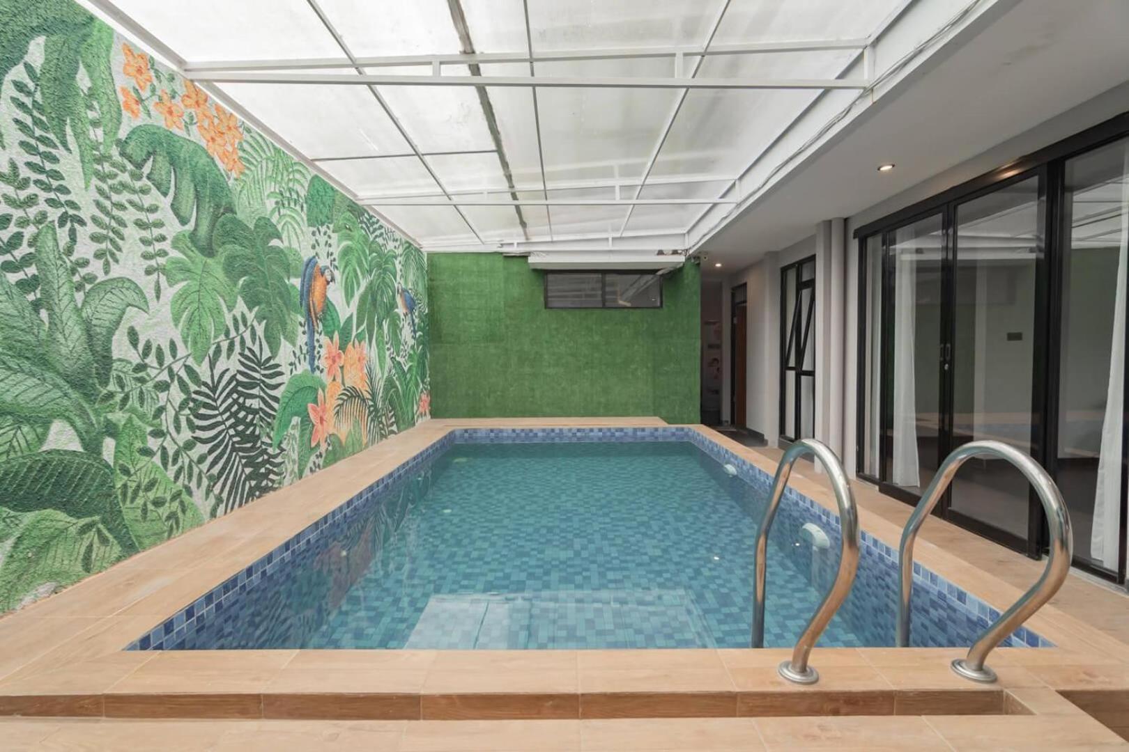 Reddoorz Plus Near Lembang Park & Zoo Екстер'єр фото