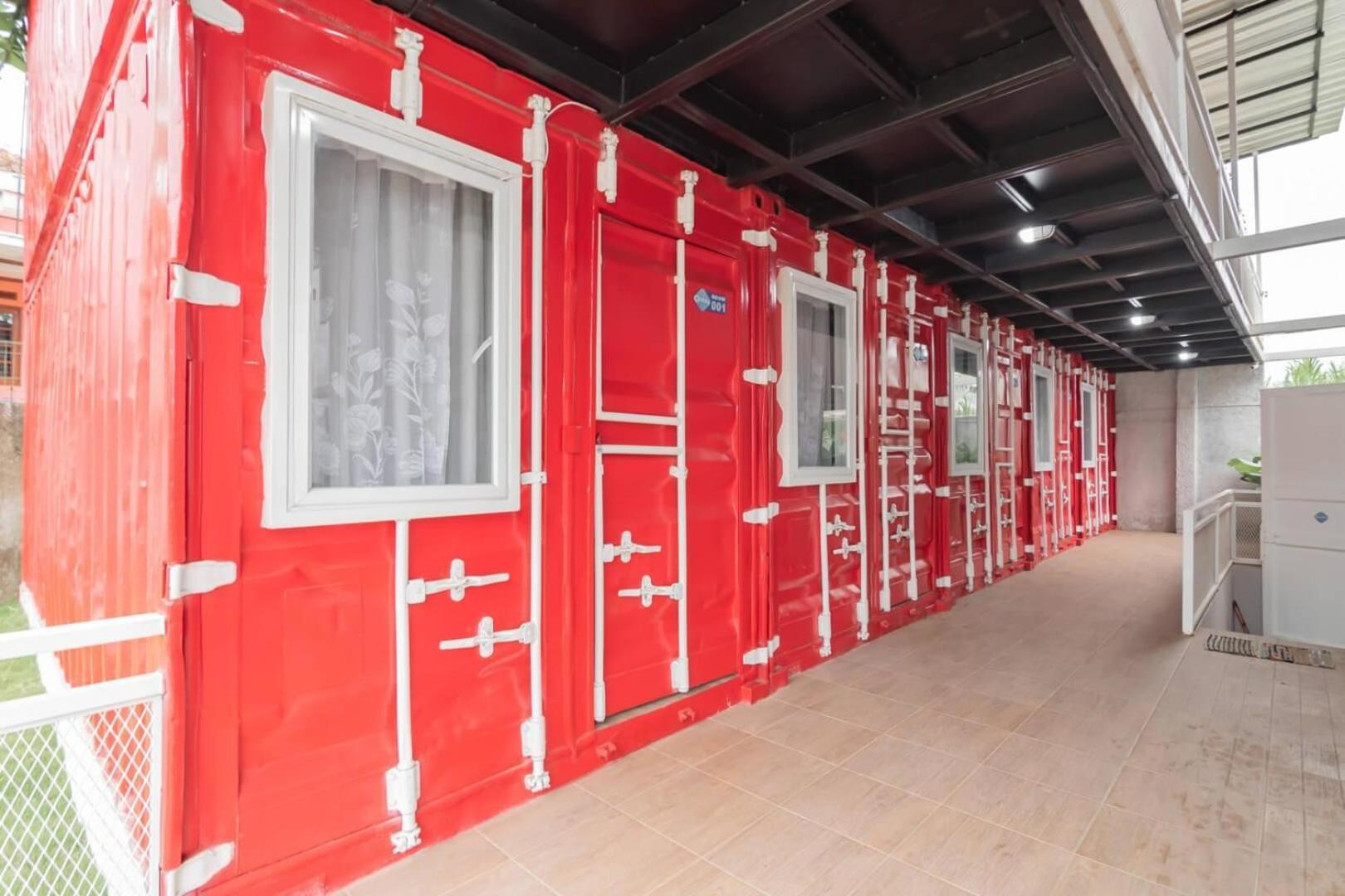 Reddoorz Plus Near Lembang Park & Zoo Екстер'єр фото